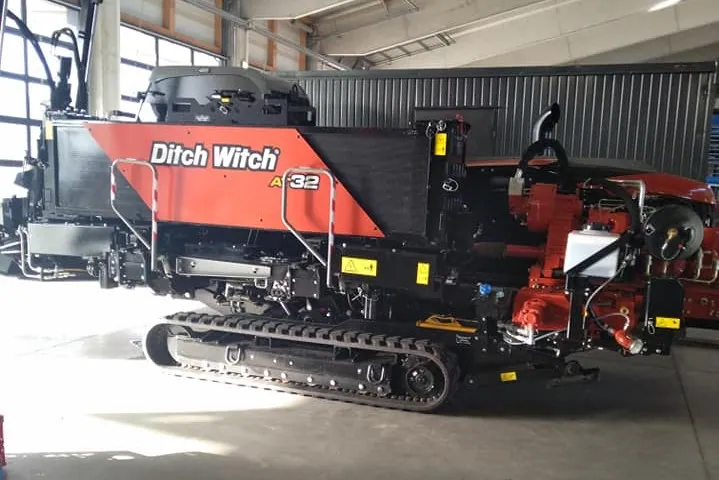 Ditch Witch AT32